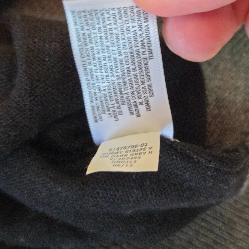 Old Navy Men’s Rugby Black/Dark Gray Stripe V-Neck Sweater, XL